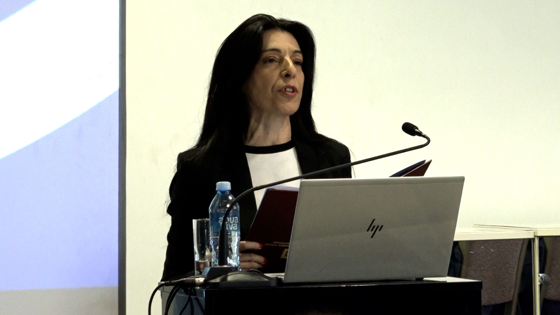 Beograd, Marina Savic maticarka maticna sluzba grada Beograda, ovo visoko priznanje za nas predstavlja vise od profesionalne pohvale Beograd, Marina Savic maticarka maticna sluzba grada Beograda, ovo visoko priznanje za nas predstavlja vise od profesionalne pohvale
